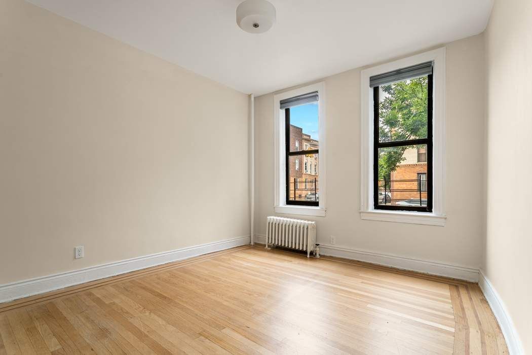 52-25 Skillman Avenue Woodside Queens NY 11377