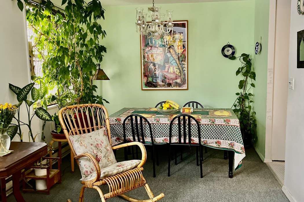 636 Washington Street 4B W. Greenwich Village New York NY 10013