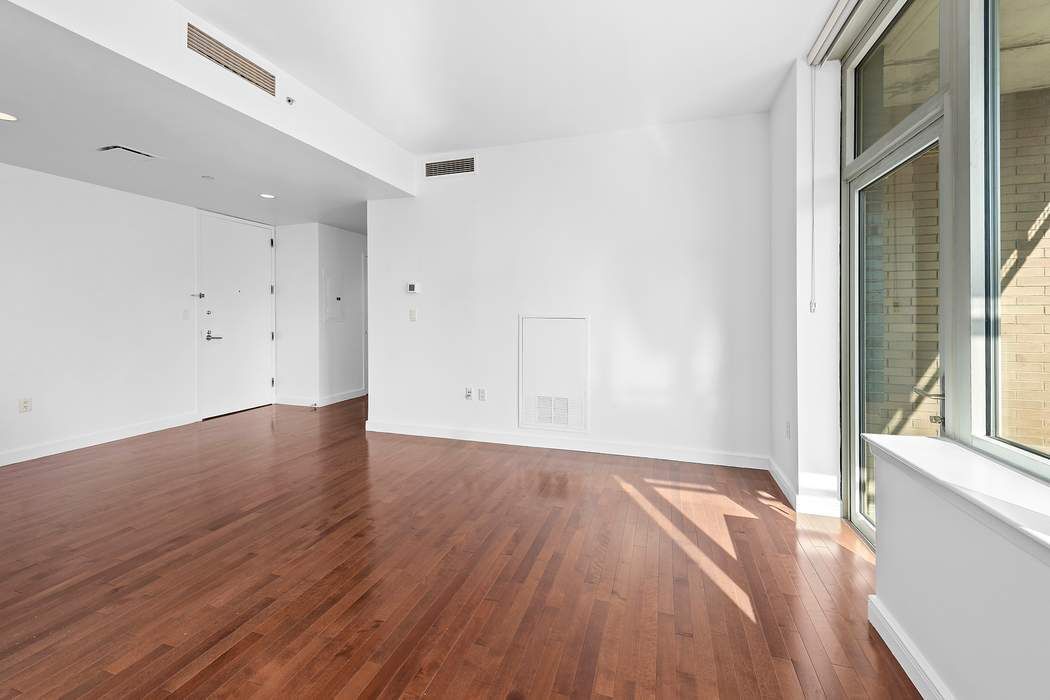 225 East 34th Street Murray Hill New York NY 10016
