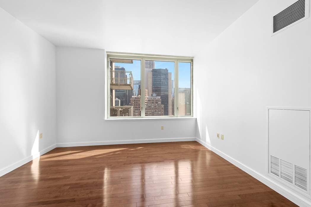 225 East 34th Street Murray Hill New York NY 10016