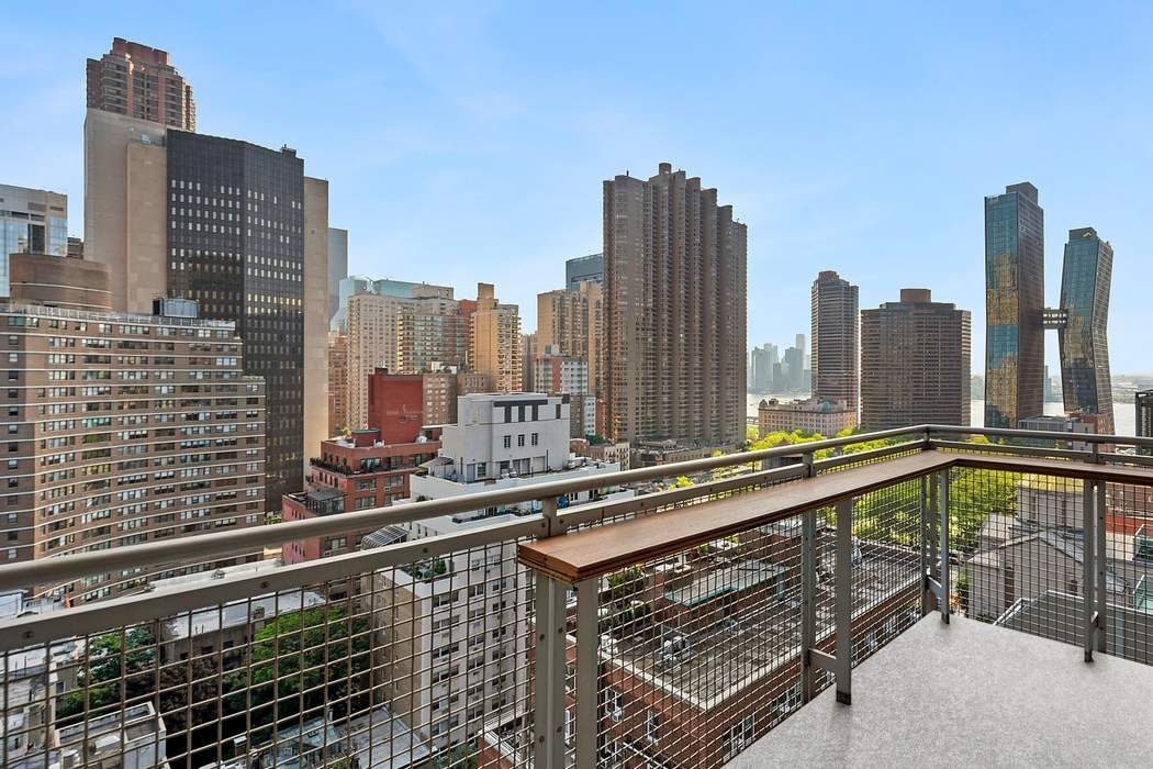 225 East 34th Street Murray Hill New York NY 10016