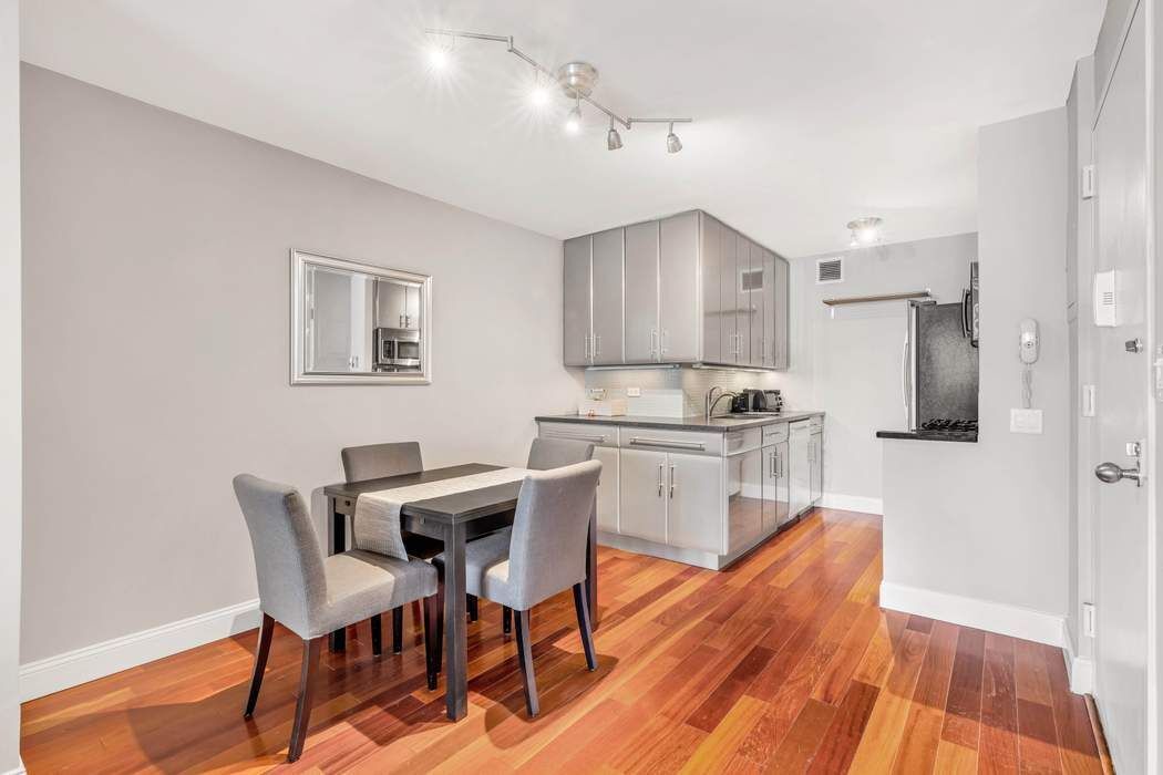 200 Rector Place Battery Park City New York NY 10280