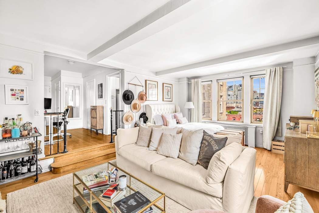 299 West 12th Street W. Greenwich Village New York NY 10014