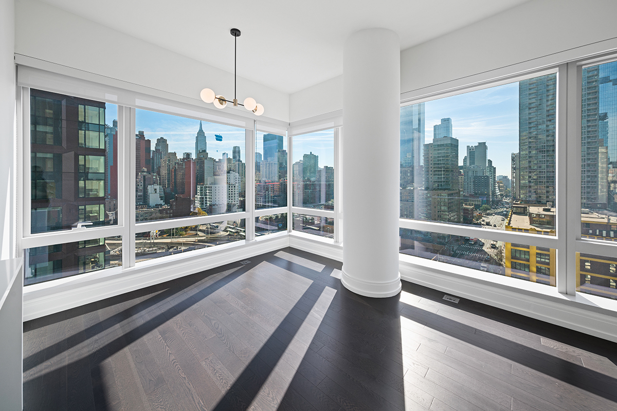 2 BEDROOM Main Image
