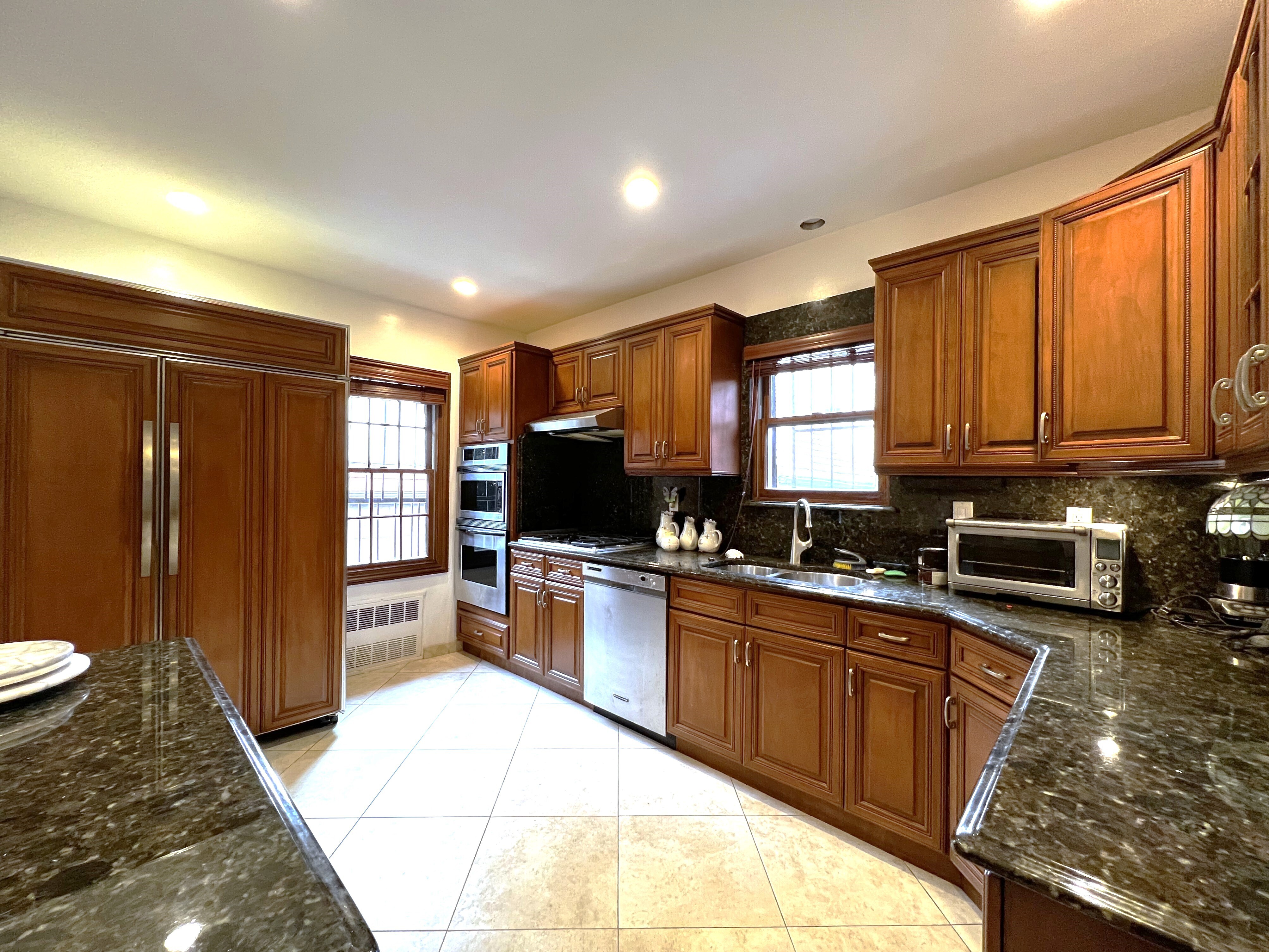 71-14 Ingram Street TH Forest Hills Queens NY 11375