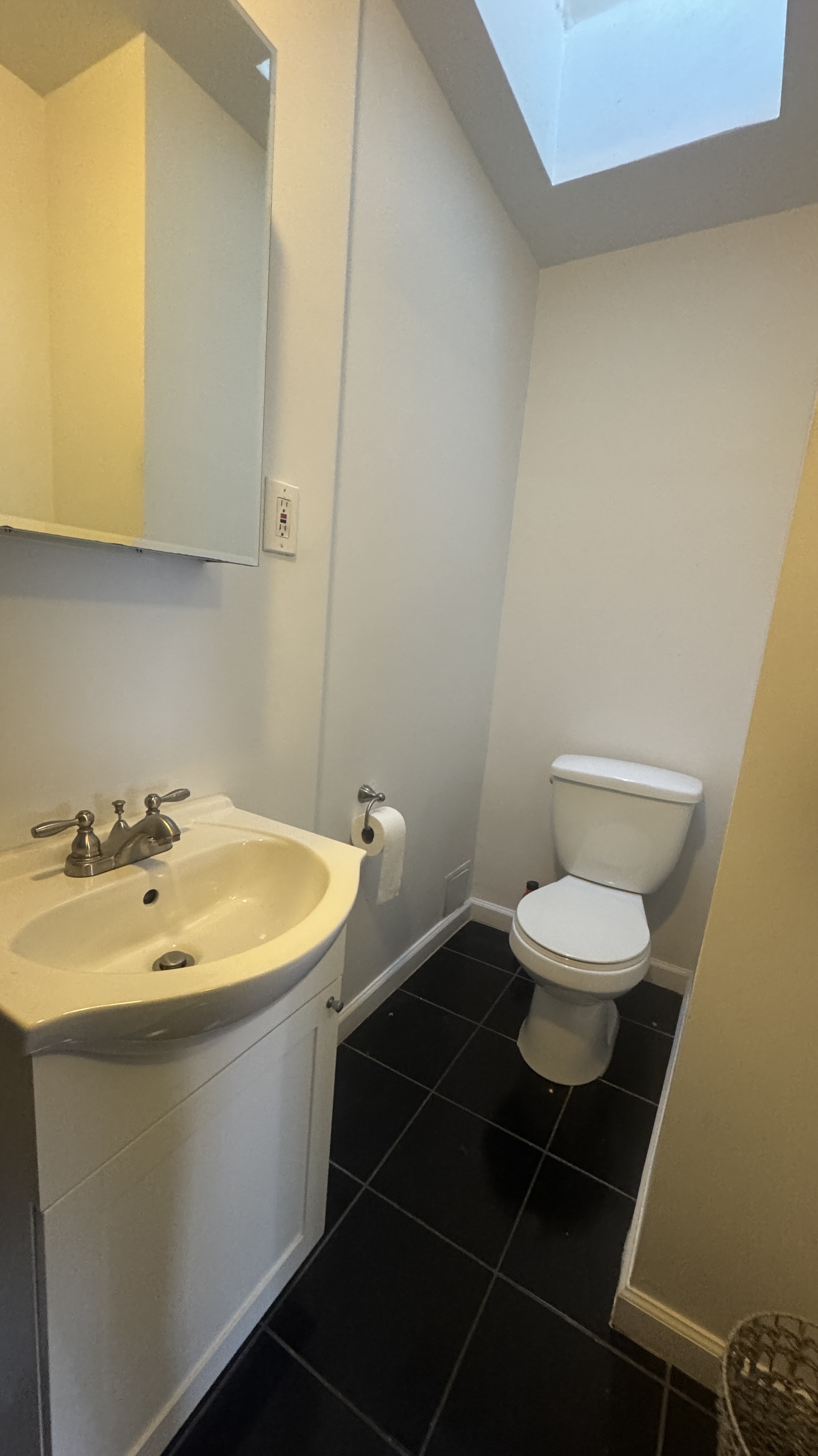18 Cornelia Street 16 Greenwich Village New York NY 10011