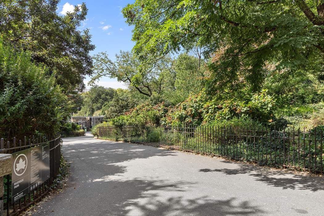320 West 83rd Street Upper West Side New York NY 10024