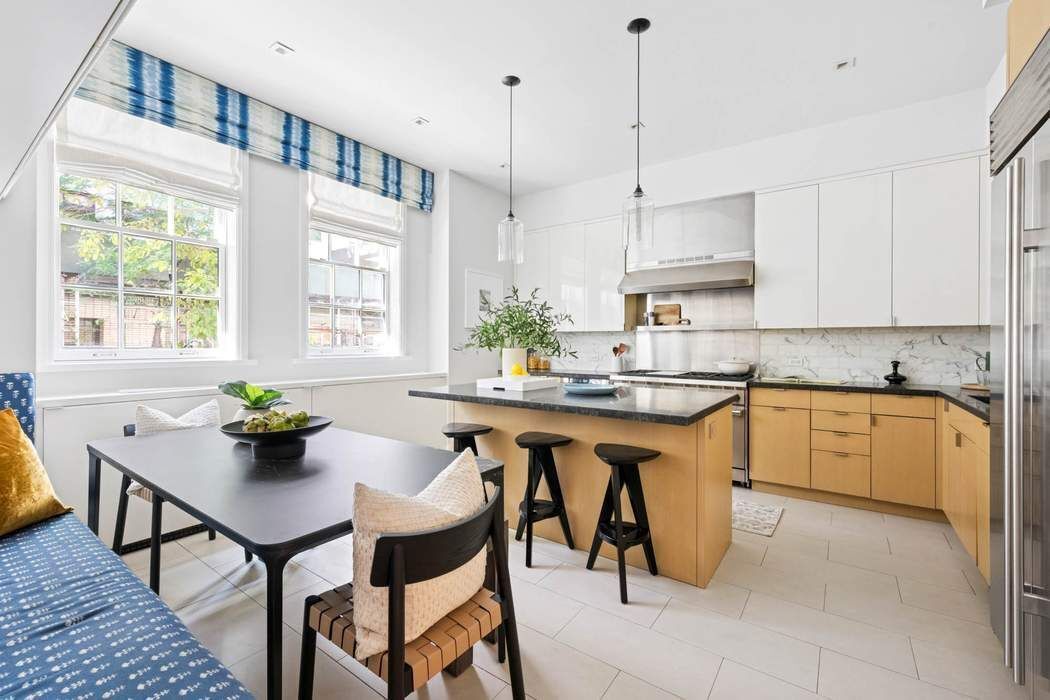 141 East 88th Street Carnegie Hill New York NY 10128