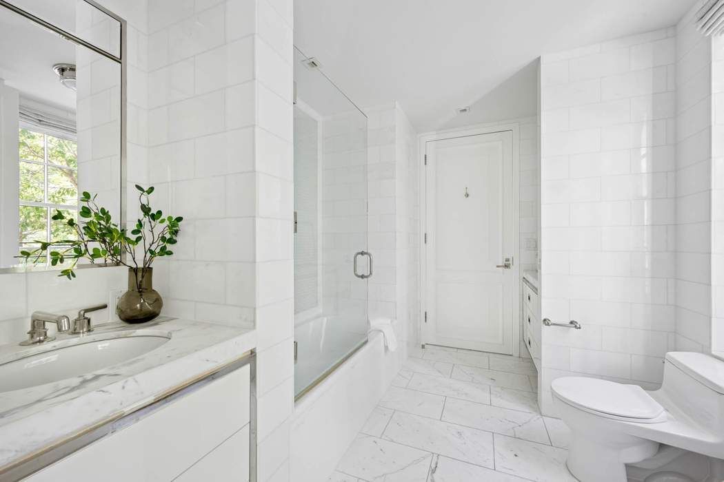 141 East 88th Street Carnegie Hill New York NY 10128