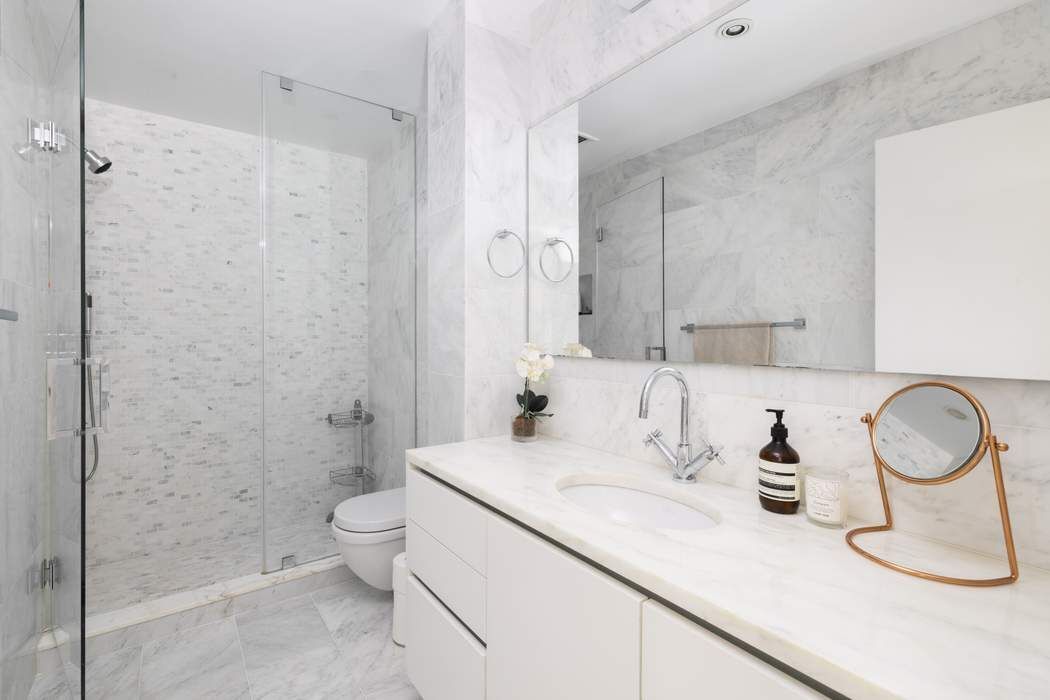 225 Fifth Avenue NoMad New York NY 10010