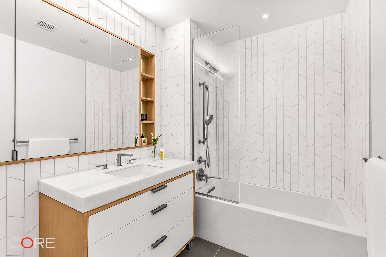 501 Third Avenue 8G Kips Bay New York NY 10016