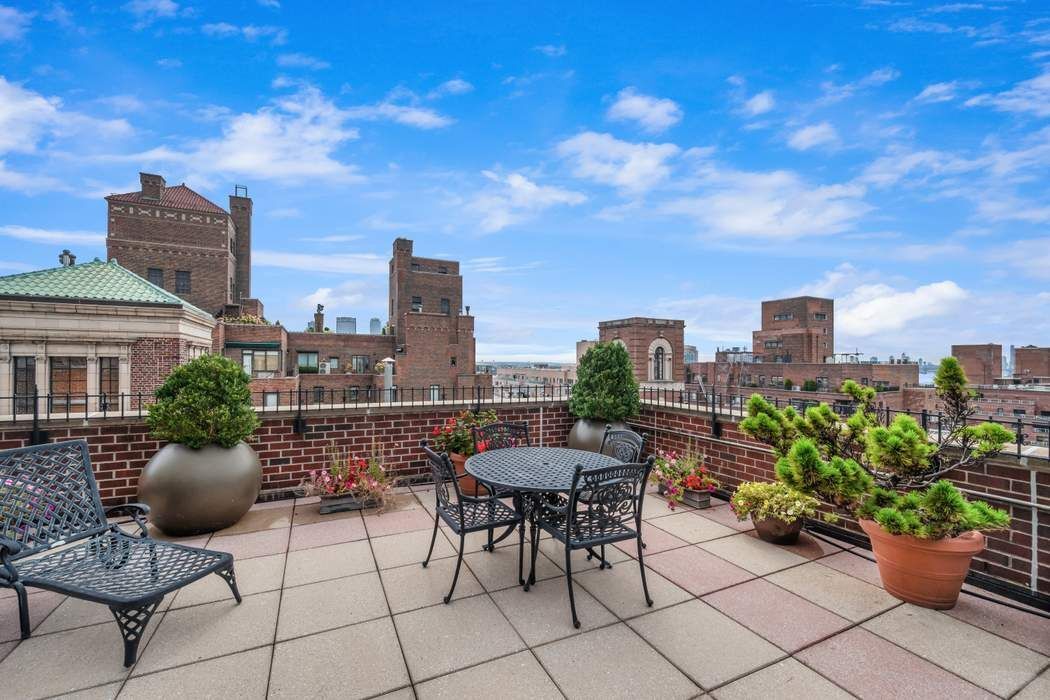 440 East 57th Street Sutton Place New York NY 10022