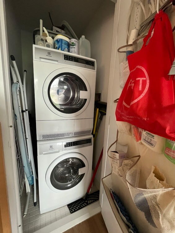 222 Johnson Avenue 6A East Williamsburg Brooklyn NY 11206