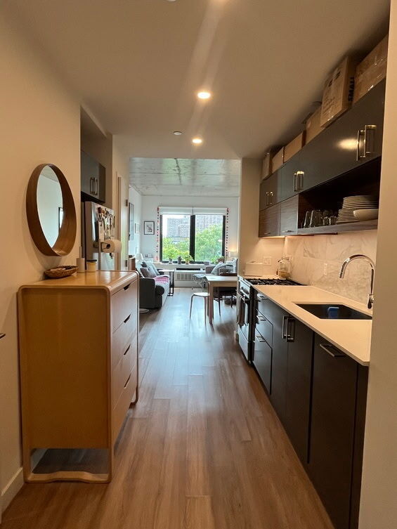 222 Johnson Avenue 6A East Williamsburg Brooklyn NY 11206