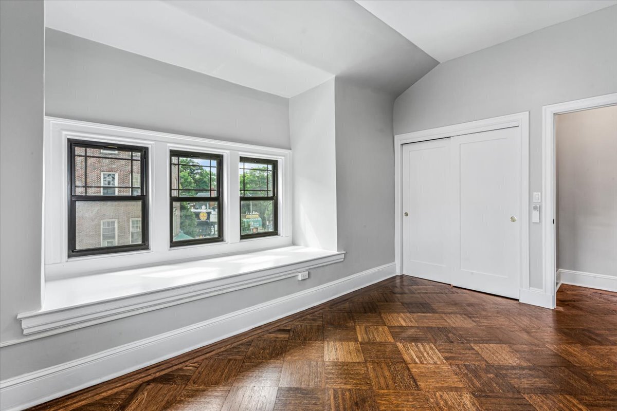 81-45 Lefferts Boulevard 3Fl Kew Gardens Queens NY 11415