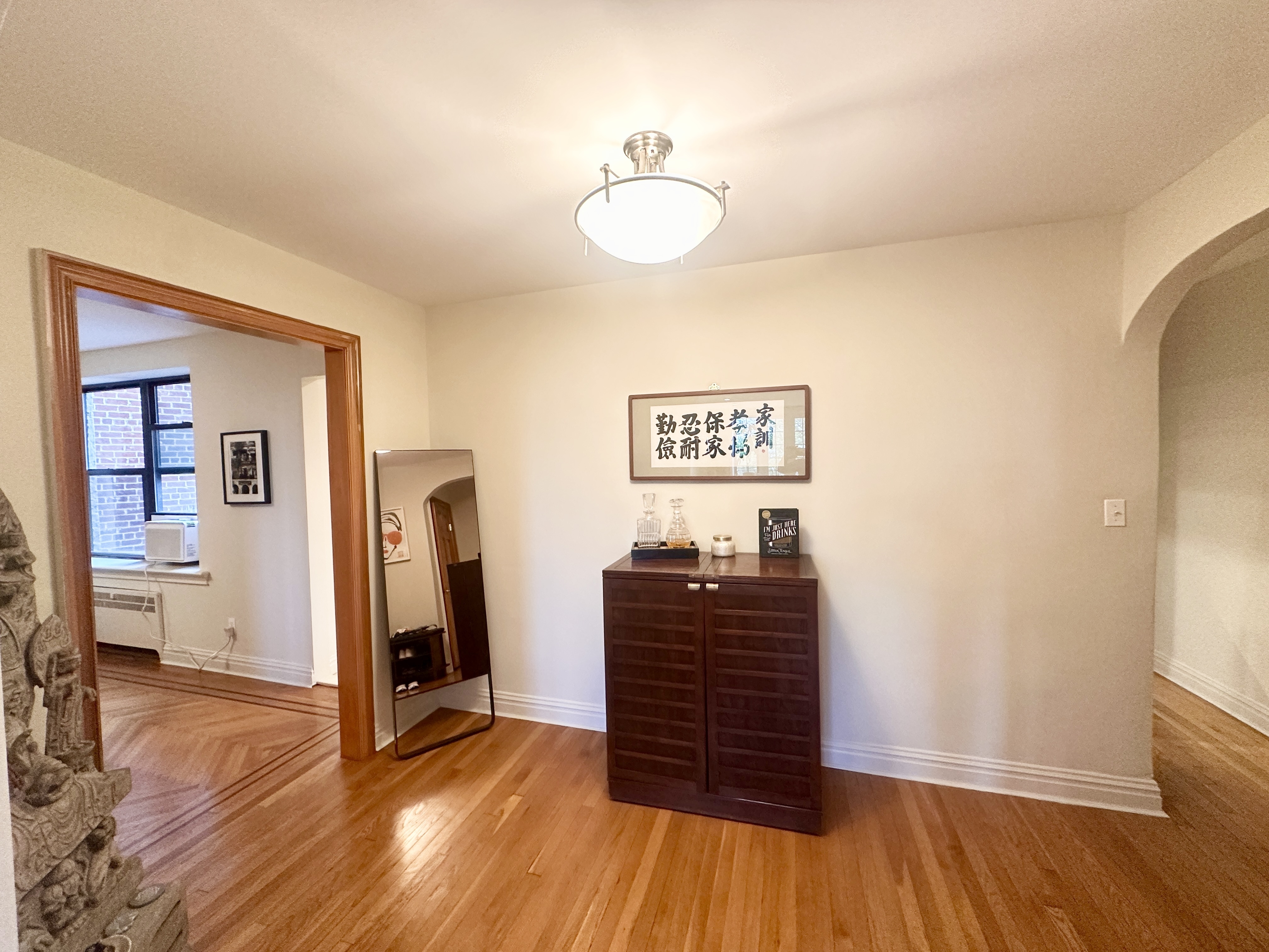 9229 Shore Road 4E Fort Hamilton Brooklyn NY 11209