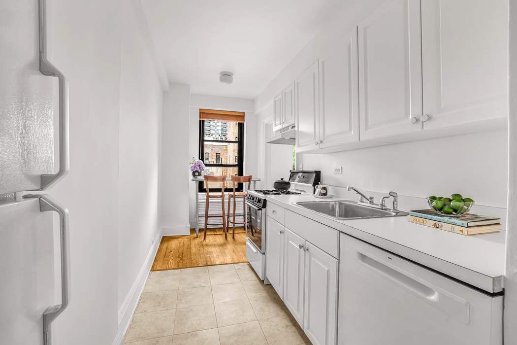 235 East 22nd Street Gramercy Park New York NY 10010