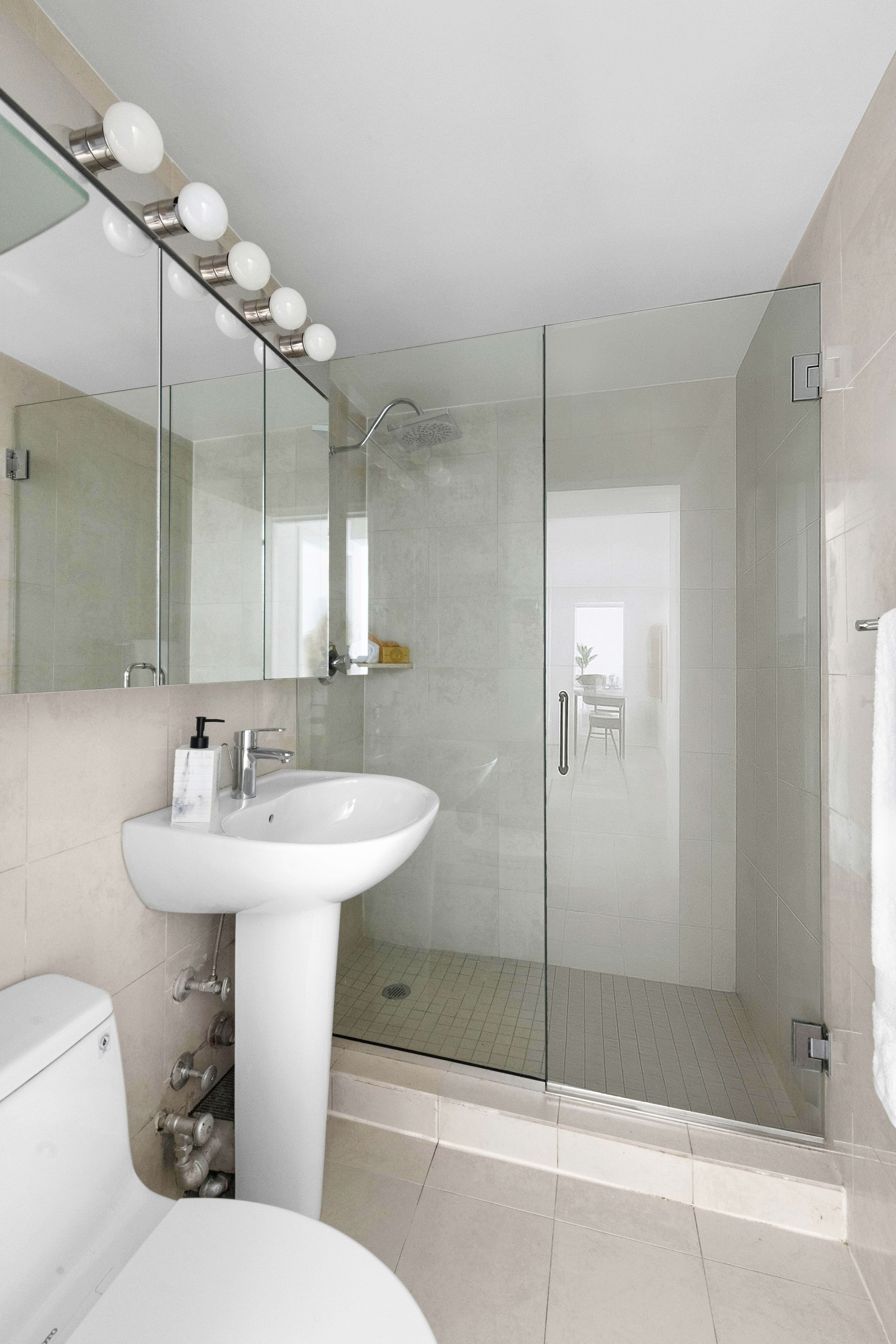 305 East 72nd Street Upper East Side New York NY 10021