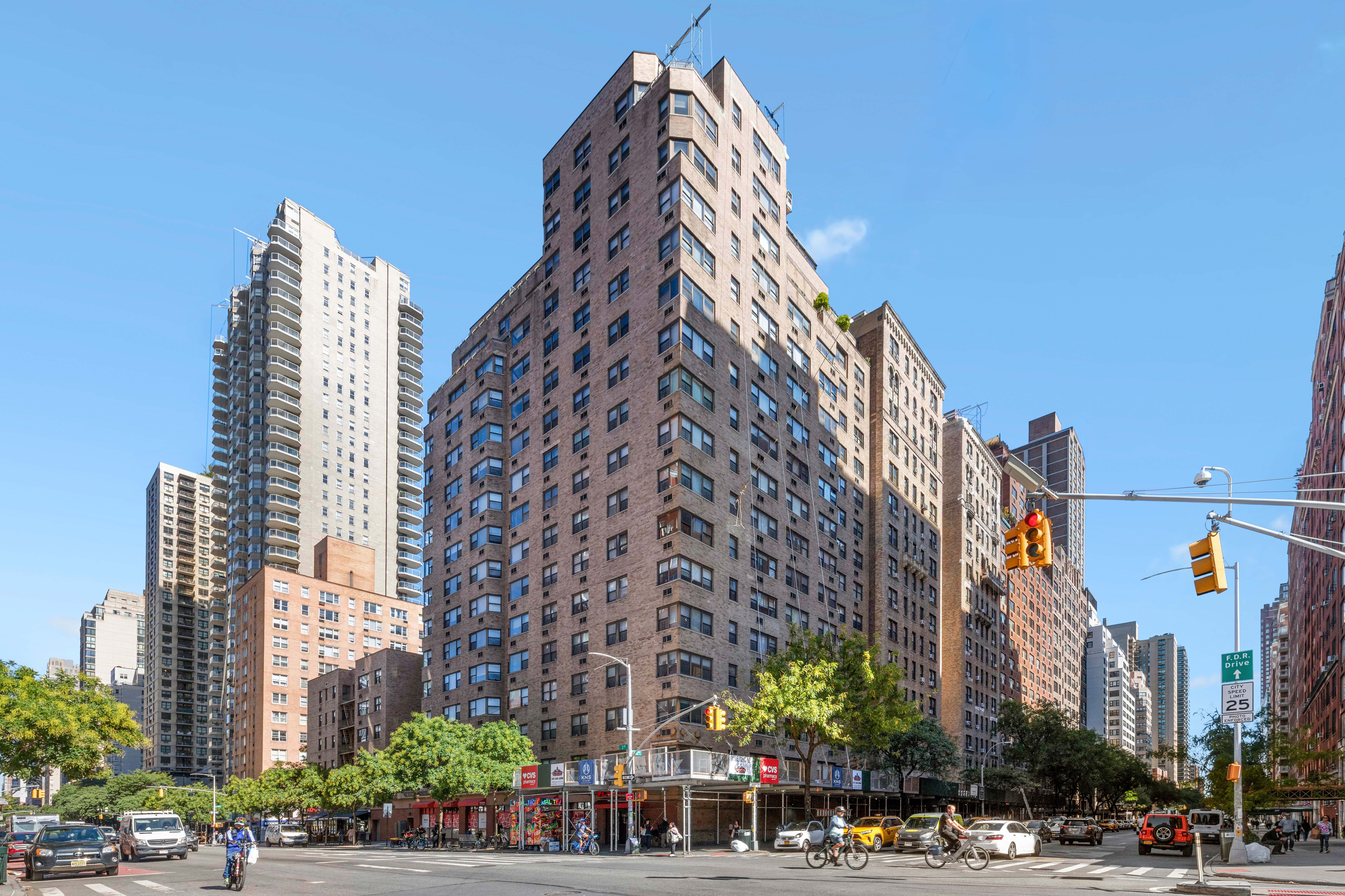305 East 72nd Street Upper East Side New York NY 10021