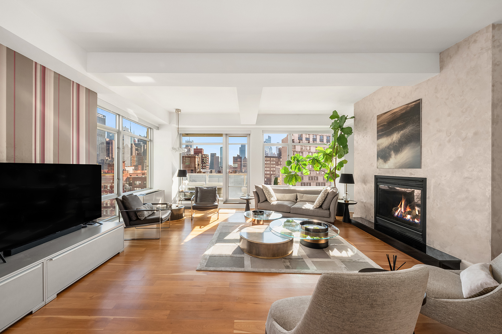 426 West 58th Street — Hells Kitchen