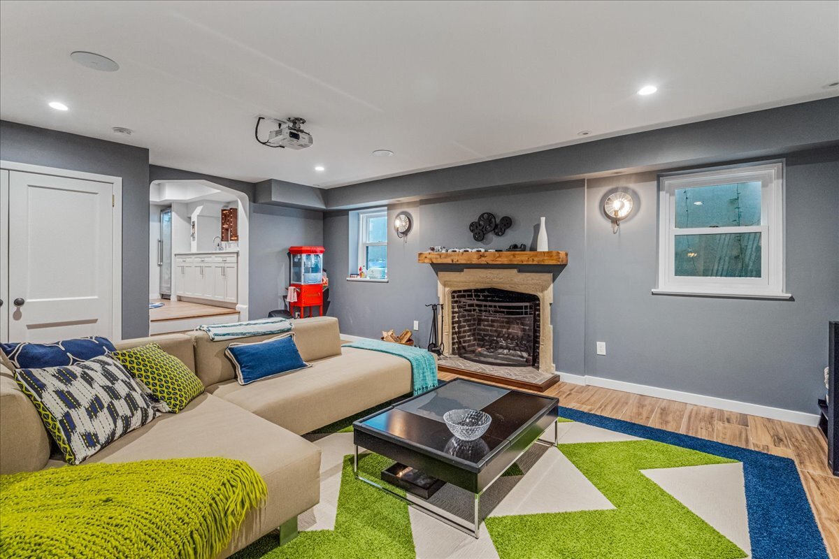 165 Slocum Crescent Forest Hills Gardens Queens NY 11375