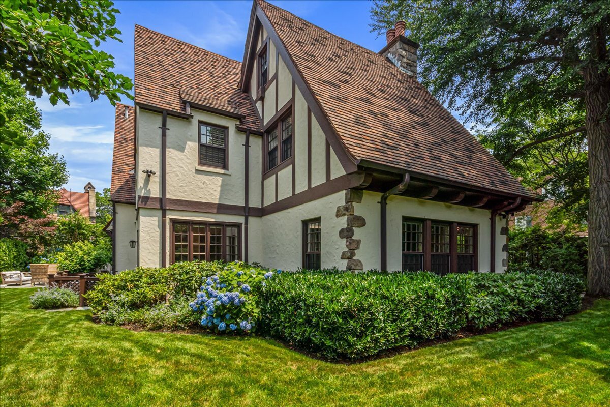 165 Slocum Crescent Forest Hills Gardens Queens NY 11375