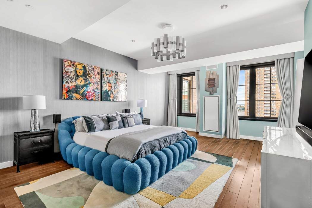 425 West 50th Street PHD Clinton New York NY 10019