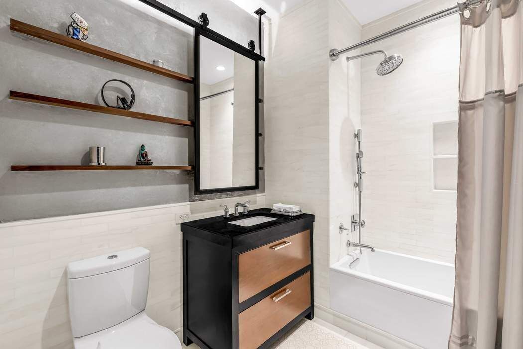 425 West 50th Street PHD Clinton New York NY 10019