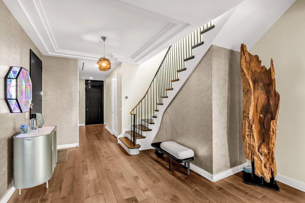 425 West 50th Street PHD Clinton New York NY 10019