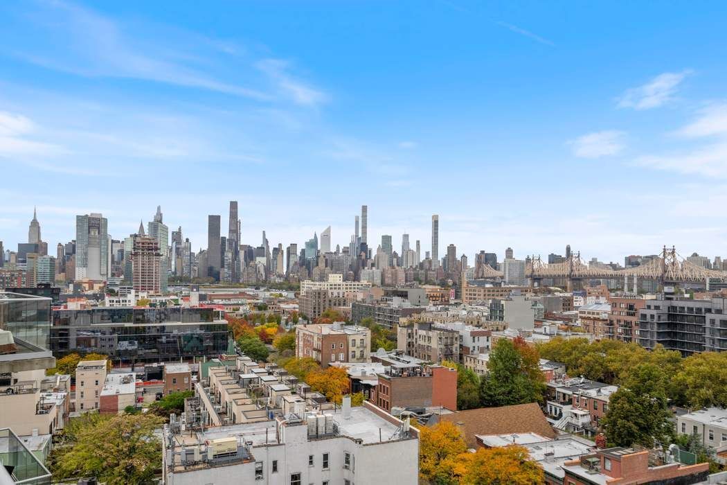 22-43 Jackson Avenue Court Square Queens NY 11101