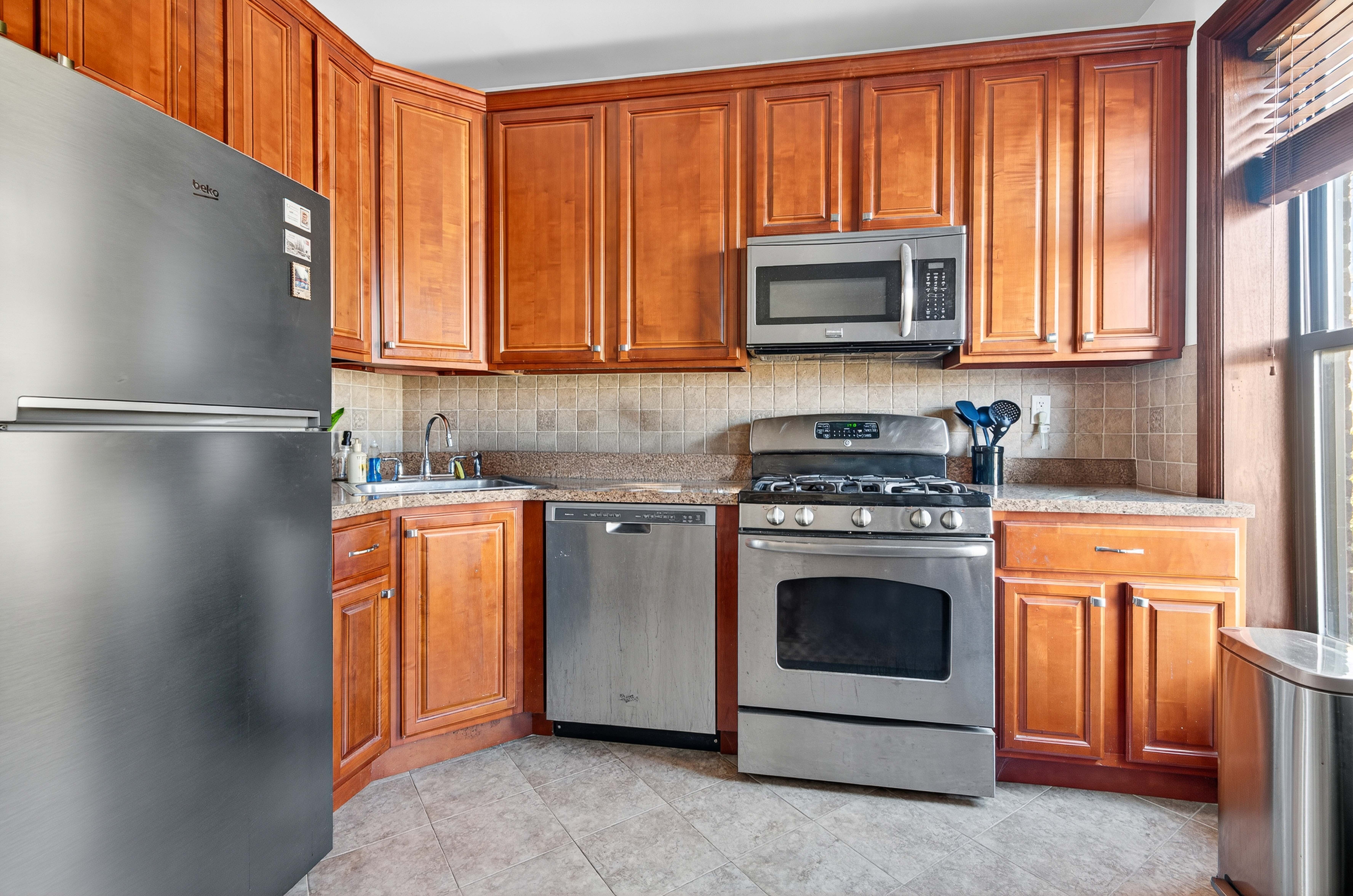 289 Putnam Avenue - Bedford Stuyvesant Brooklyn NY 11216