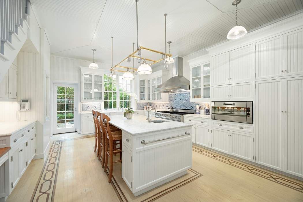 121 East 65th Street Upper East Side New York NY 10065