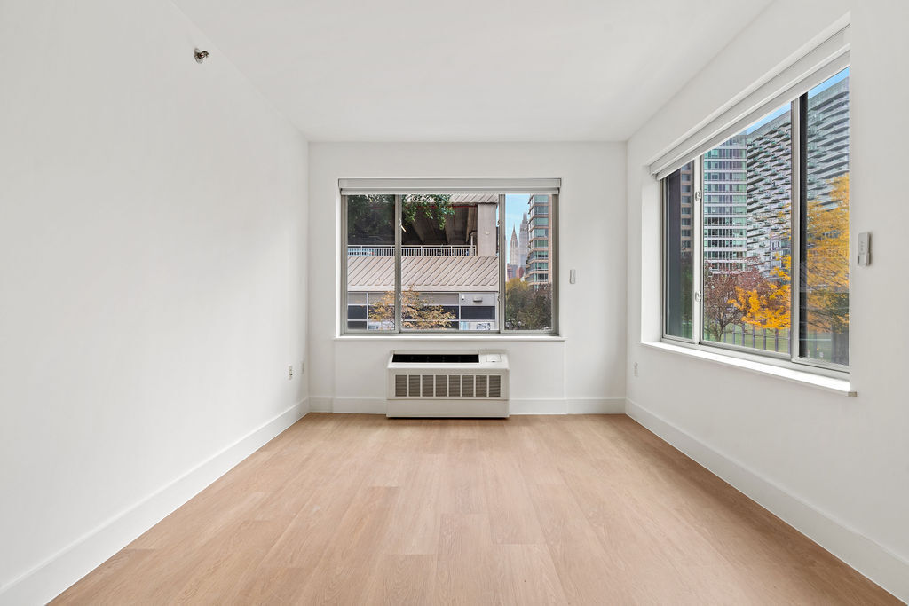 47-05 5th Street Long Island City Queens NY 11101