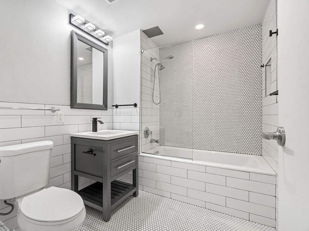 47-05 5th Street Long Island City Queens NY 11101