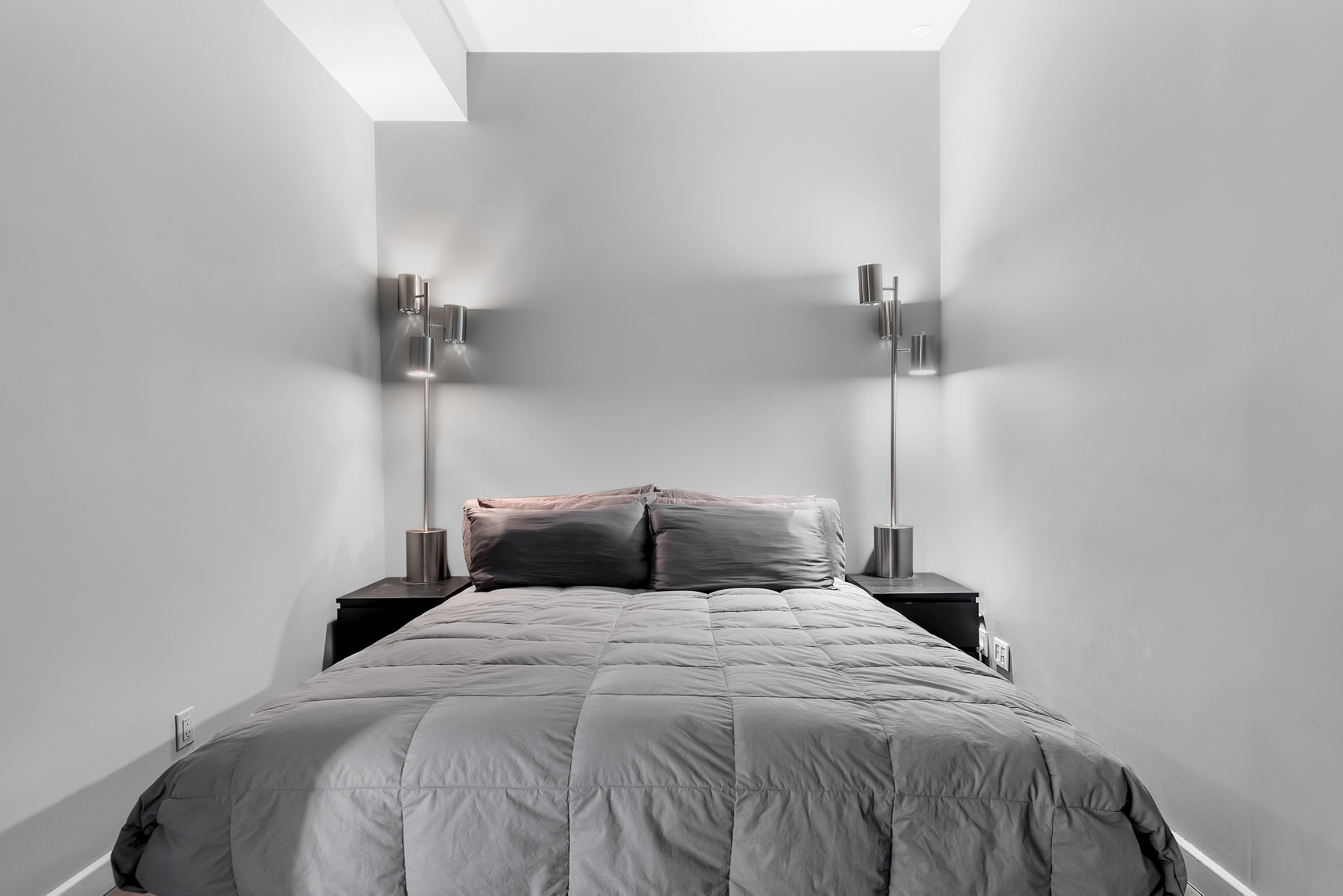 529 West 42nd Street Clinton New York NY 10036