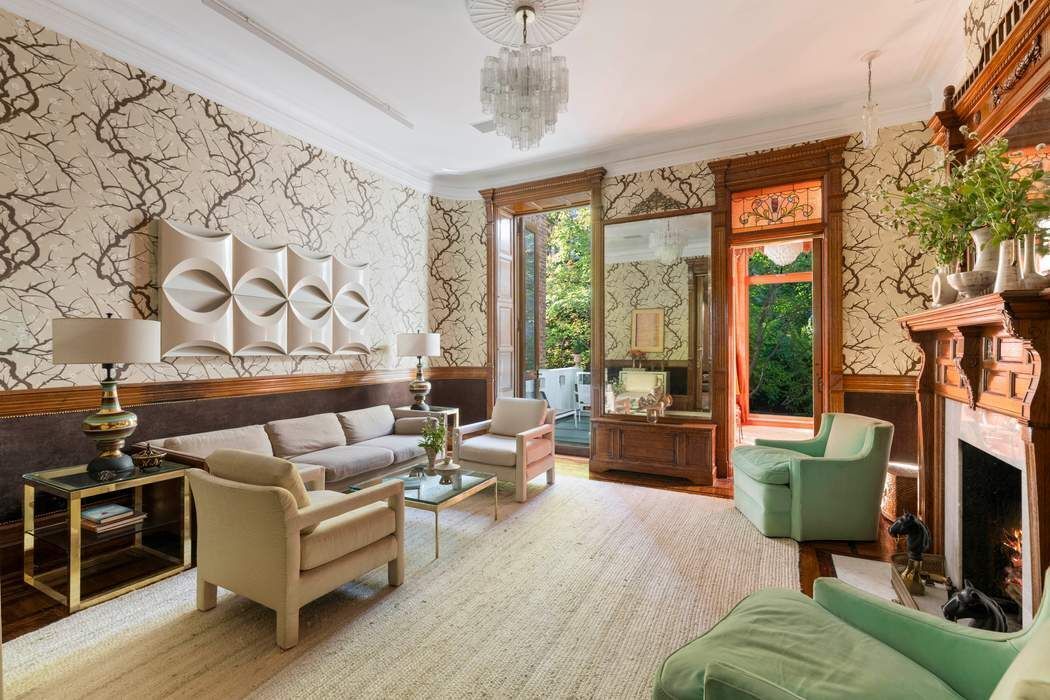 138 West 82nd Street Upper West Side New York NY 10024