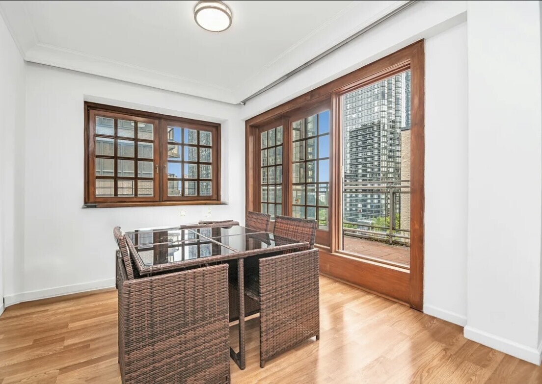 321 East 48th Street Turtle Bay New York NY 10017