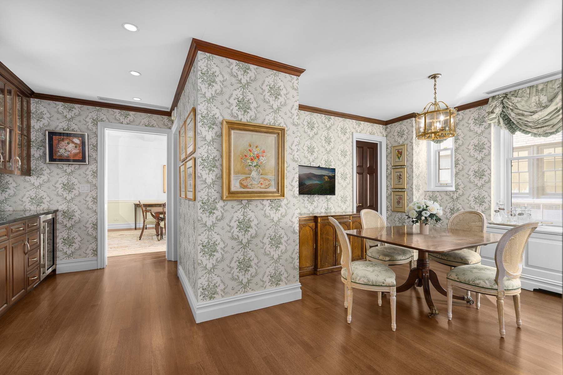 14 East 75th Street Upper East Side New York NY 10021