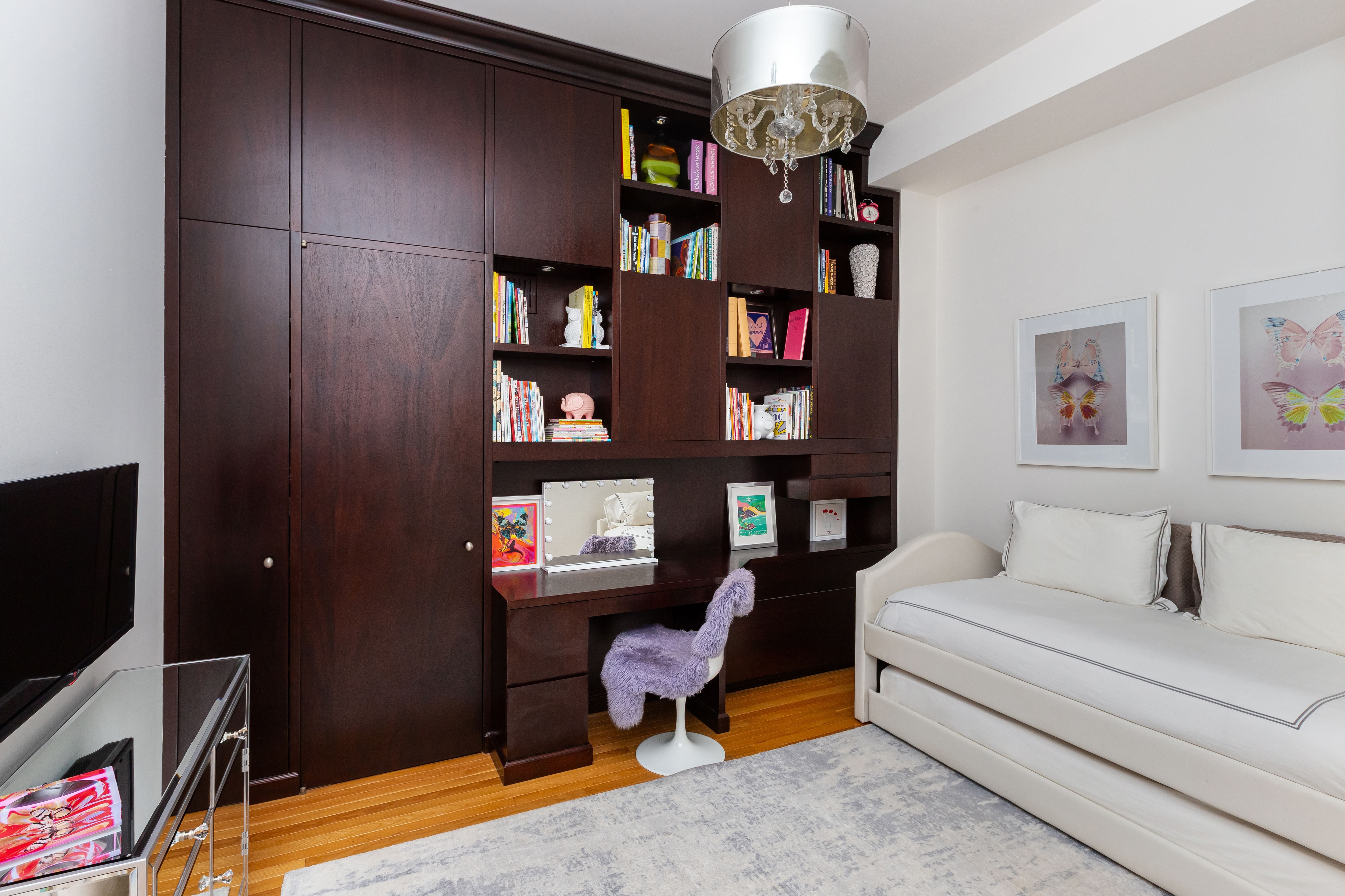 252 Seventh Avenue Chelsea New York NY 10001