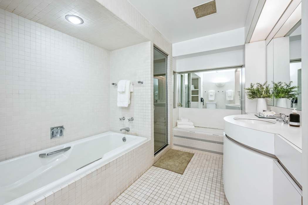 155 East 69th Street Upper East Side New York NY 10021