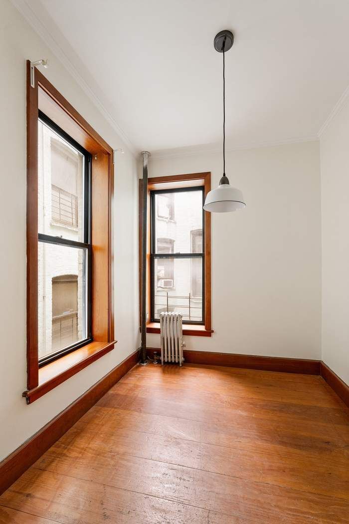 529 East 12th Street E5E7 E. Greenwich Village New York NY 10009