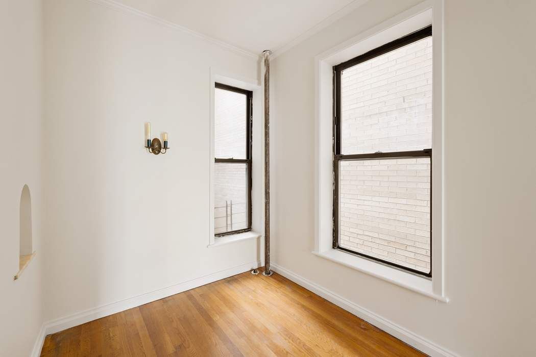 529 East 12th Street E5E7 E. Greenwich Village New York NY 10009