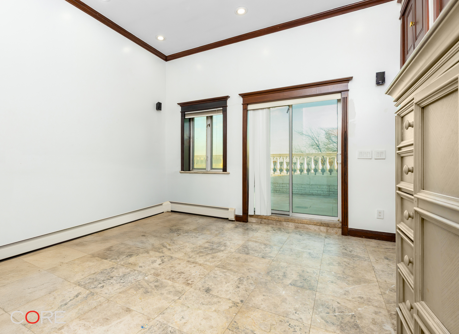 20-42 26th Street Steinway-Ditmars Queens NY 11105