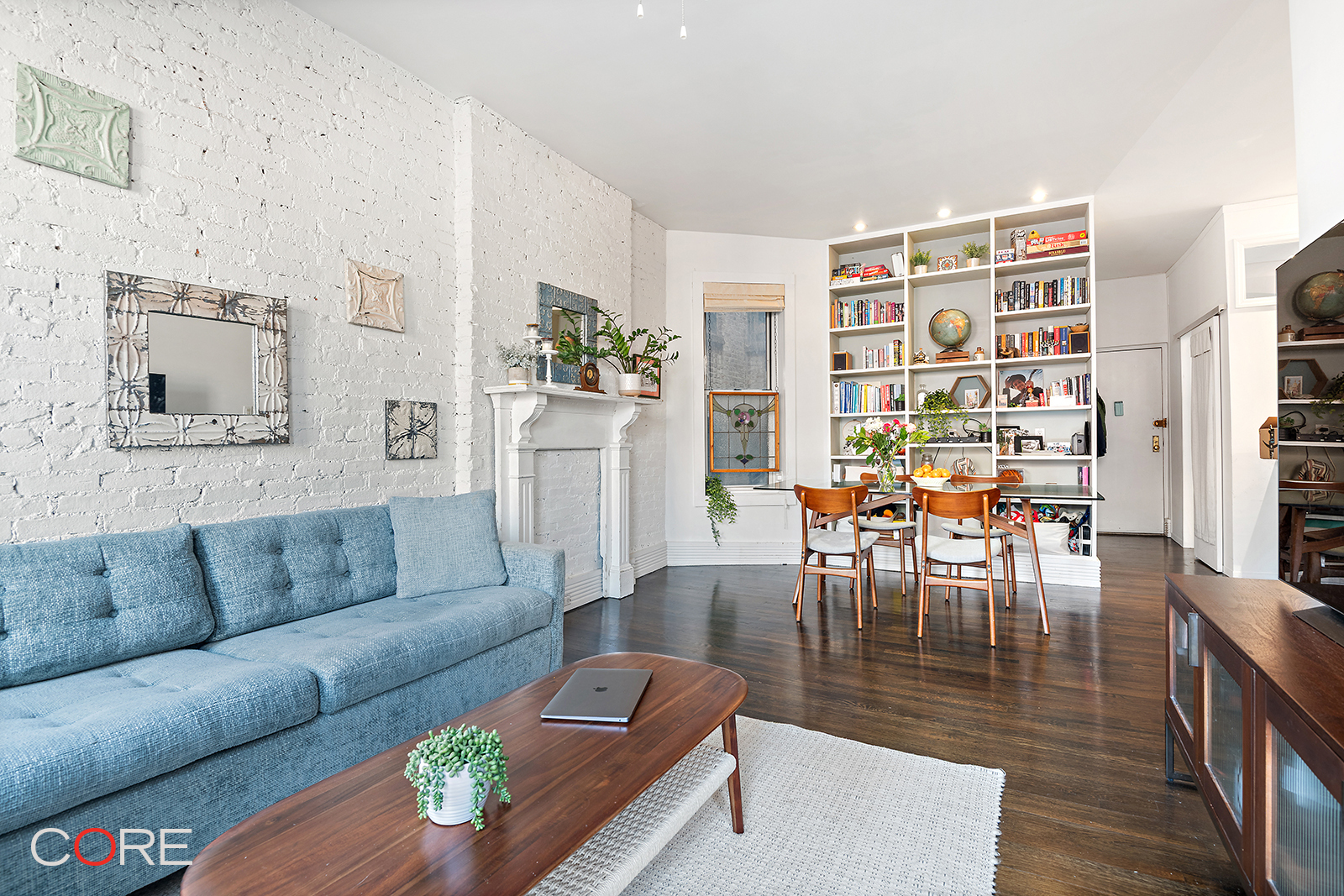 198 East 7th Street 9 E. Greenwich Village New York NY 10009