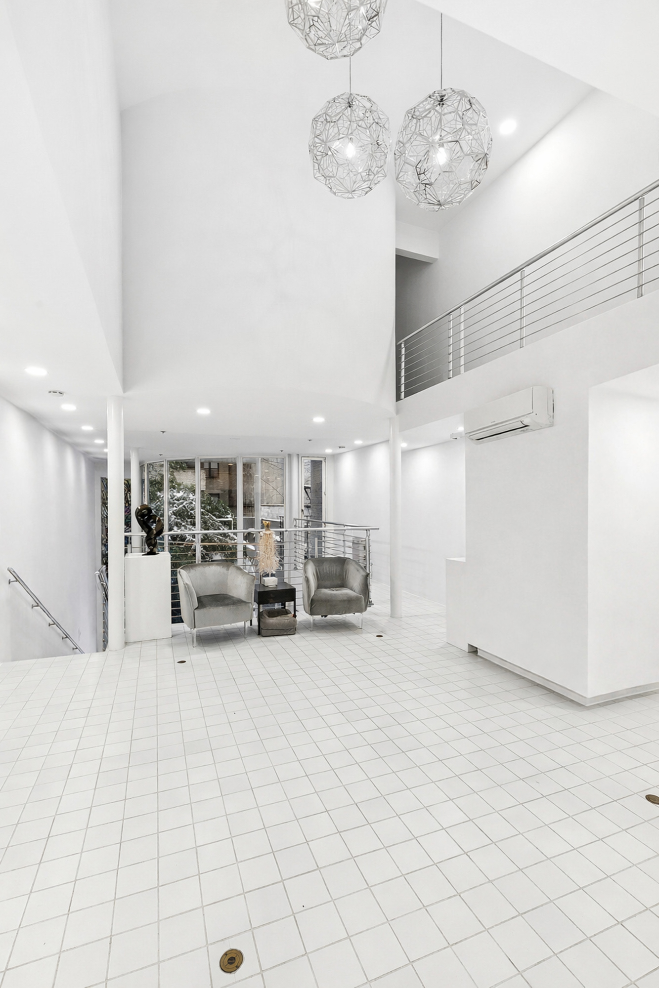 22 East 81st Street 1 Upper East Side New York NY 10028