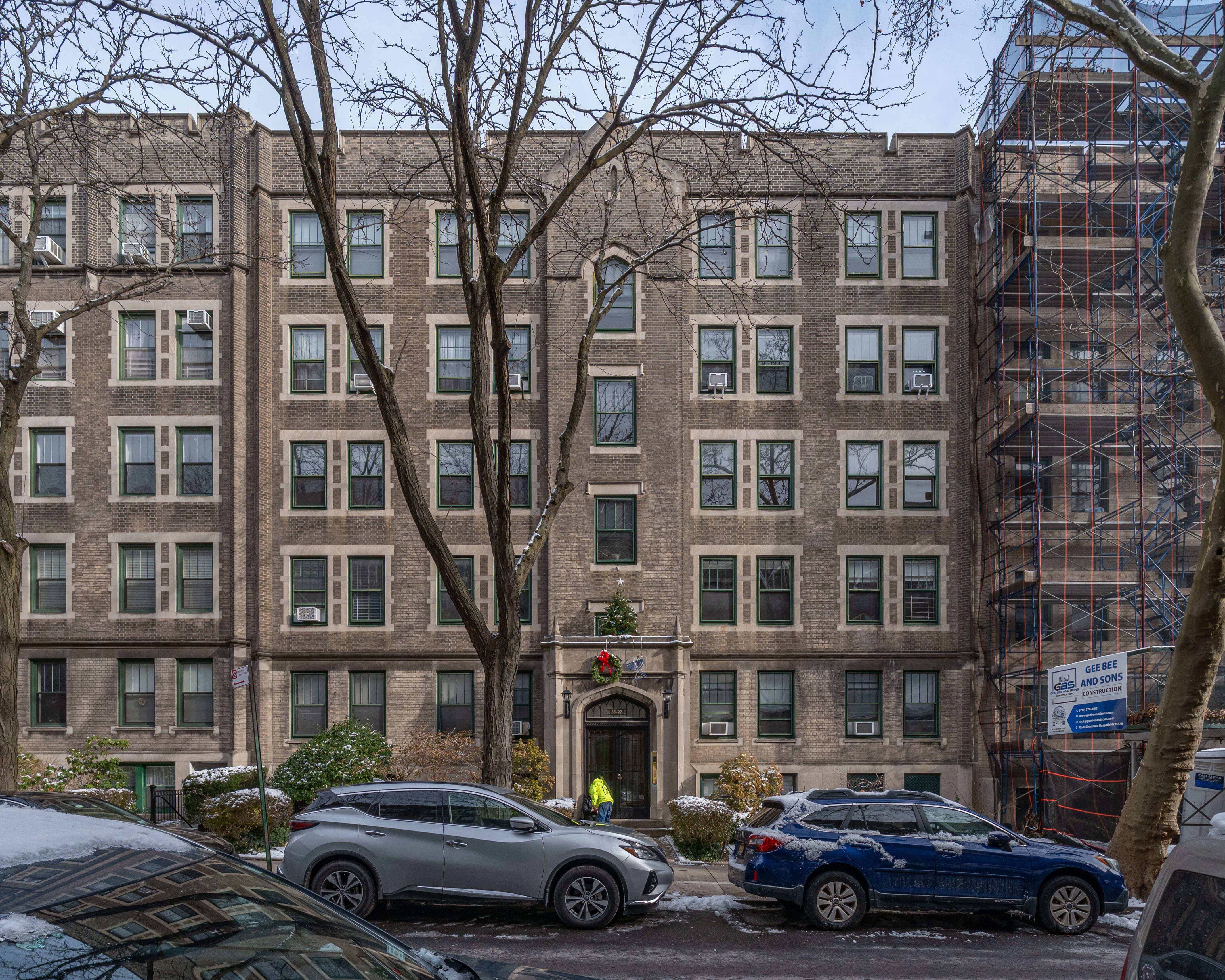 35-27 80th Street 32 Jackson Heights Queens NY 11372