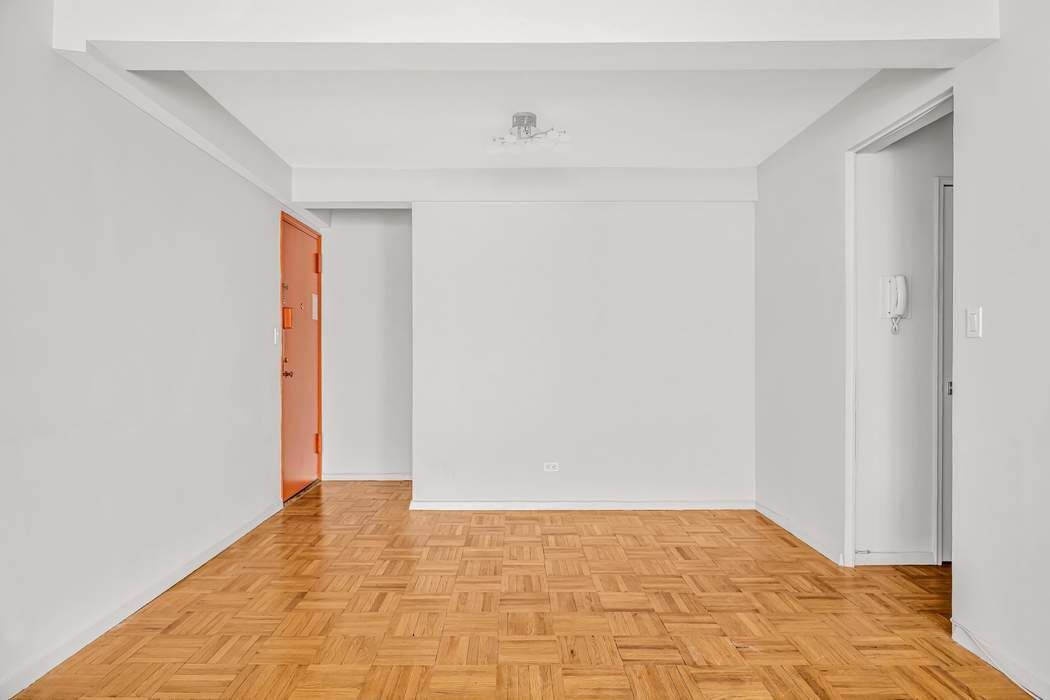 150 East 56th Street 4C Turtle Bay New York NY 10022