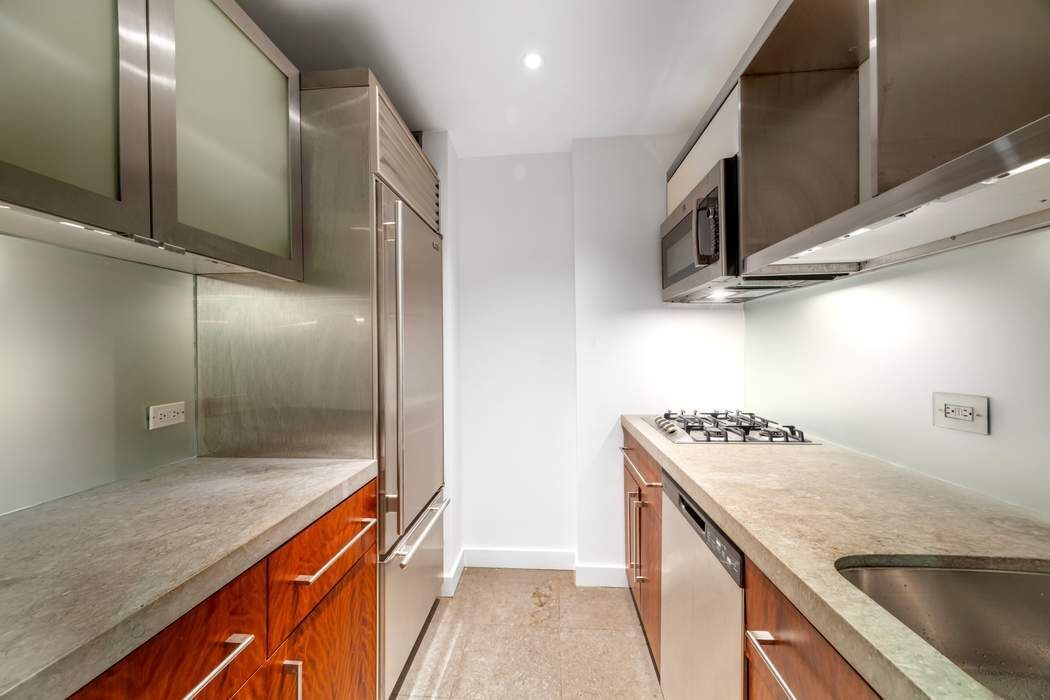 1001 Fifth Avenue 11D Upper East Side New York NY 10028