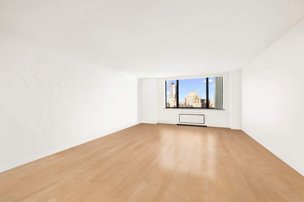 30 West 61st Street 30E Lincoln Square New York NY 10023