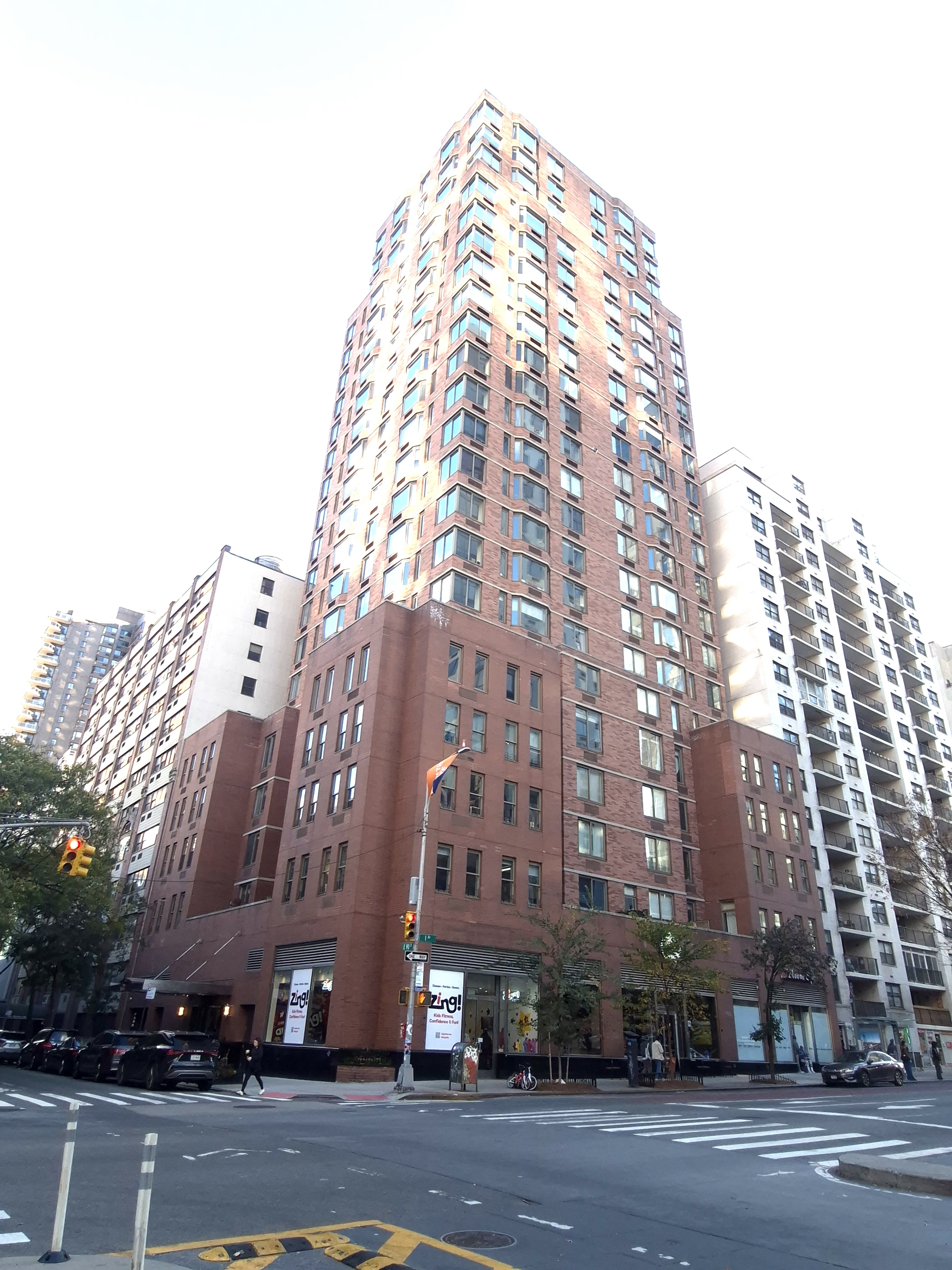400 East 90th Street Upper East Side New York NY 10128